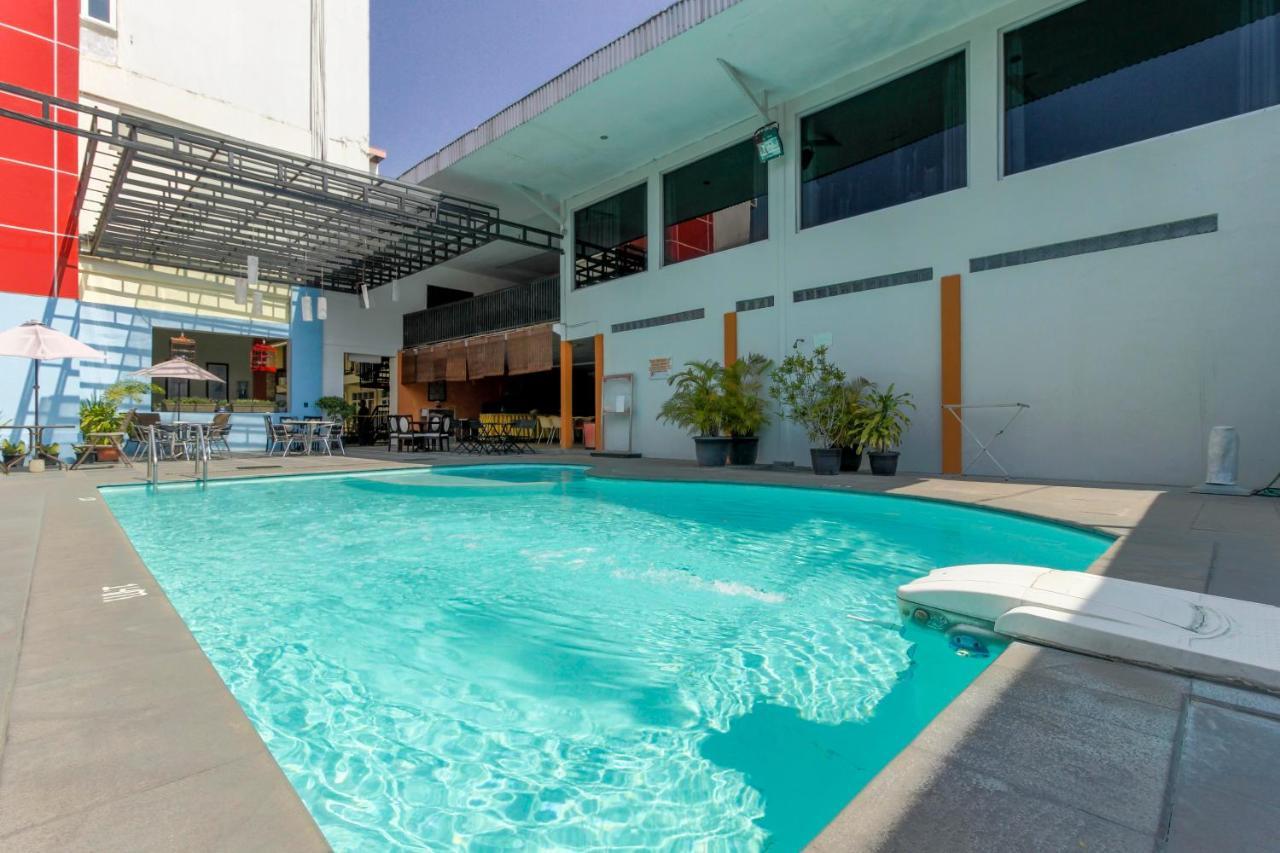 Reddoorz Plus Near Grage City Mall Cirebon Eksteriør bilde