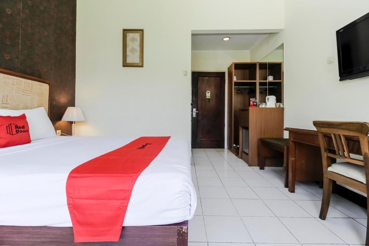 Reddoorz Plus Near Grage City Mall Cirebon Eksteriør bilde