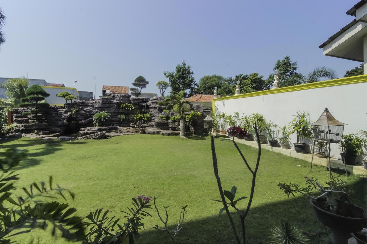 Reddoorz Plus Near Grage City Mall Cirebon Eksteriør bilde