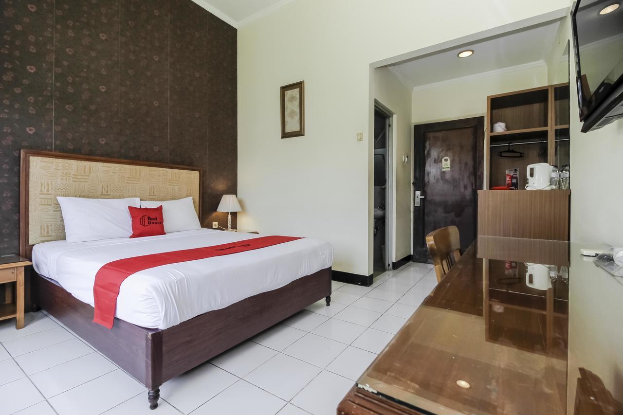 Reddoorz Plus Near Grage City Mall Cirebon Eksteriør bilde